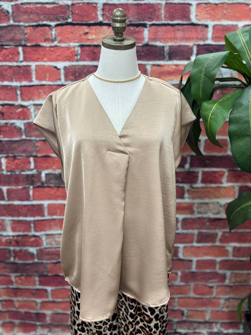 NEW SPIN women's silky v-neck everyday blouse - plus in mocha